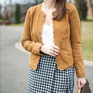 *NWT* Chelsea 28 scalloped suede jacket